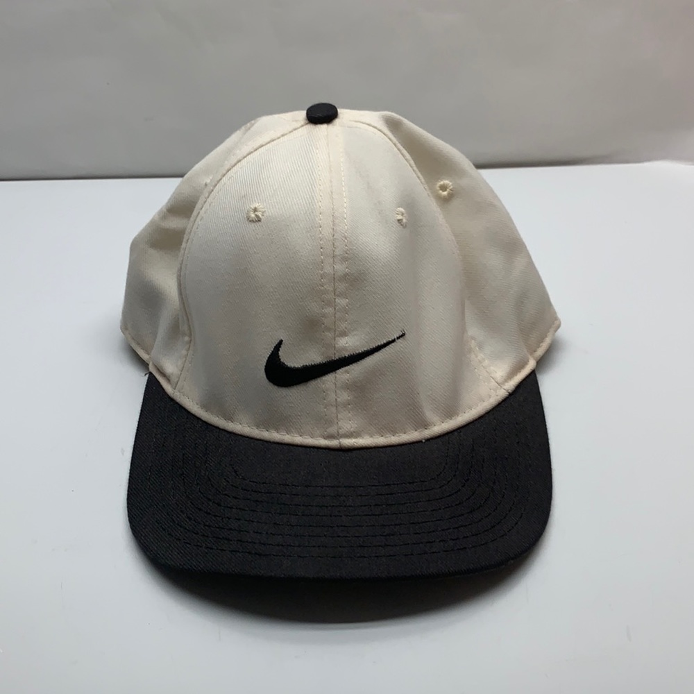 Nike golf baseball cap